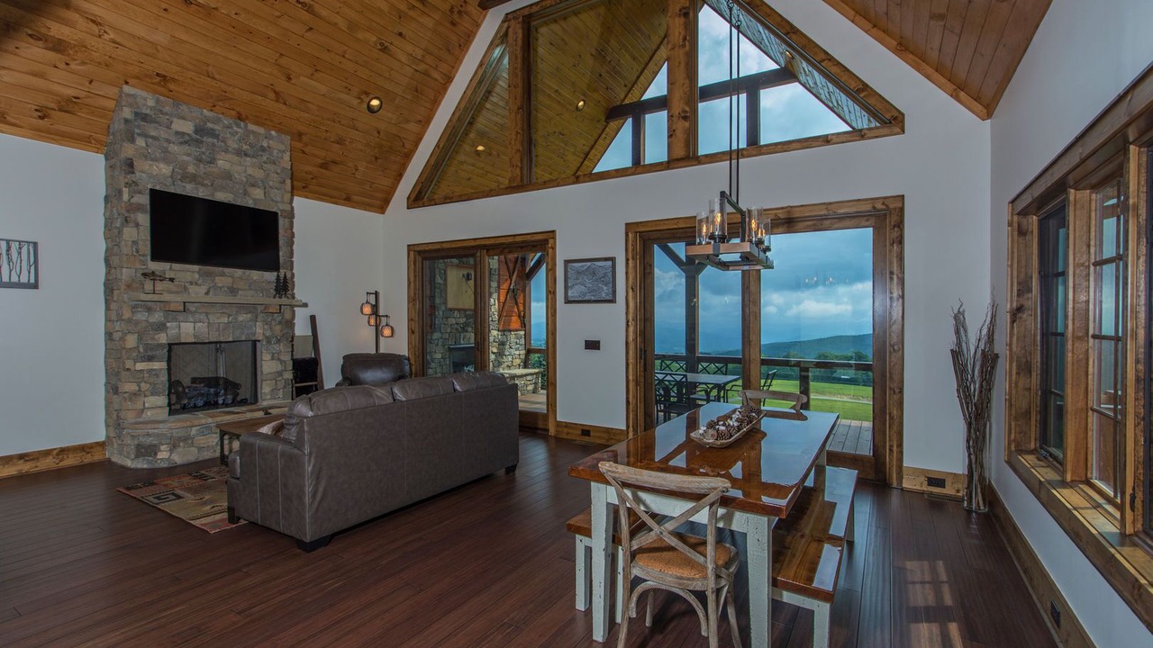 Photo of Bedroom in Elk Park