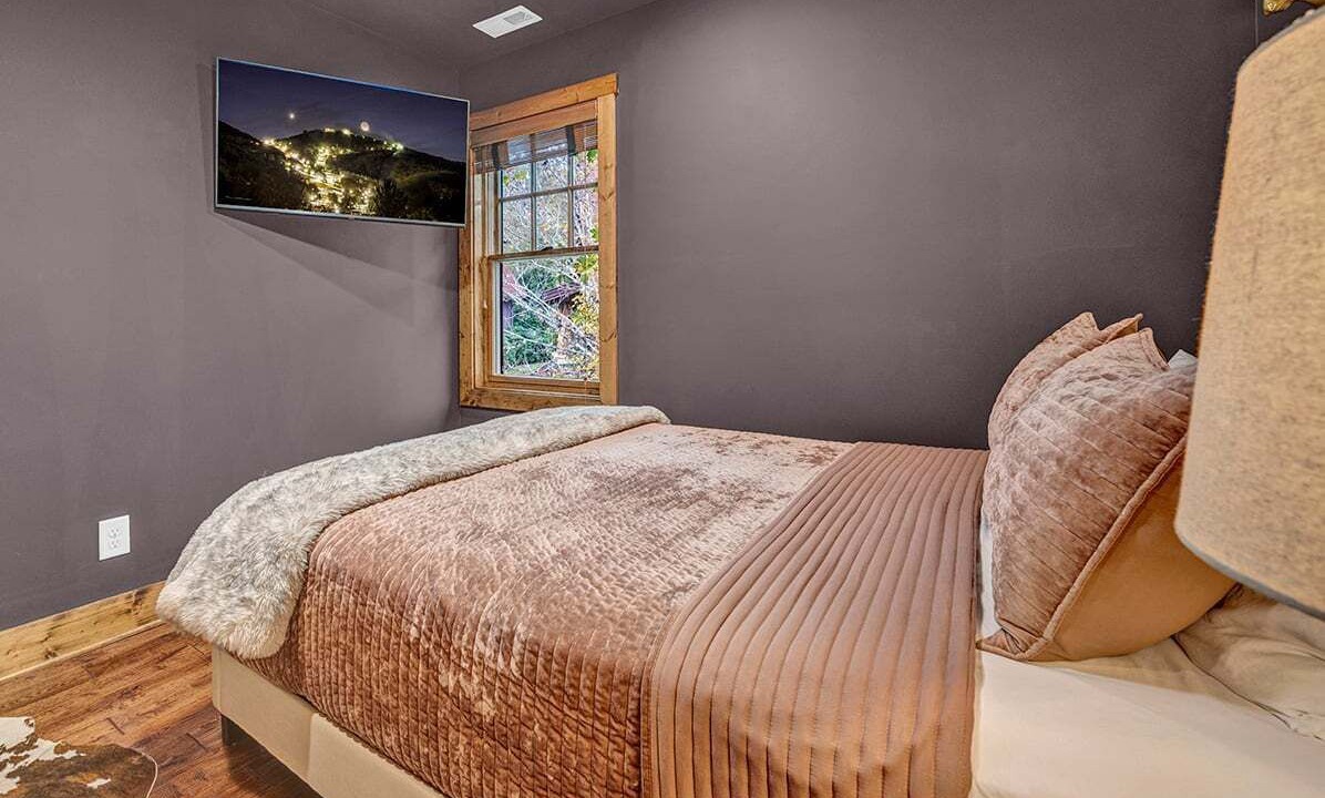 Photo of Bedroom in Banner Elk
