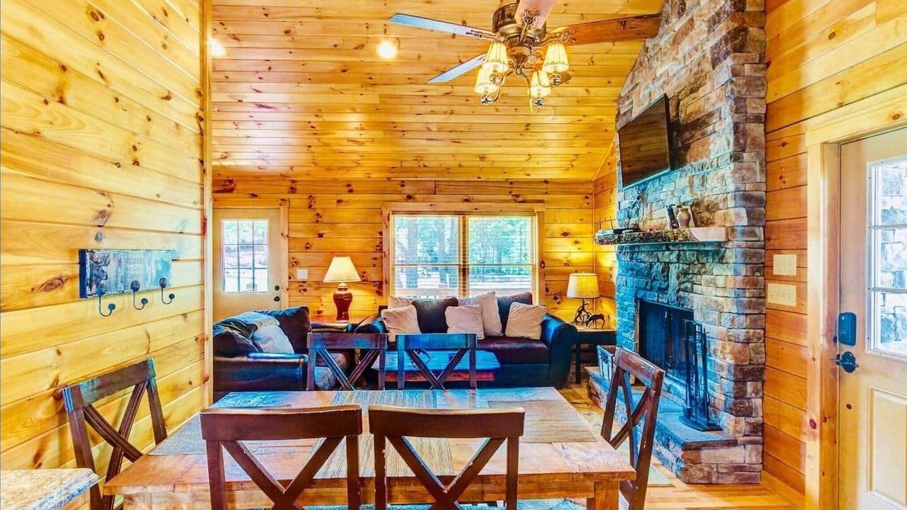 Photo of Bedroom in Banner Elk