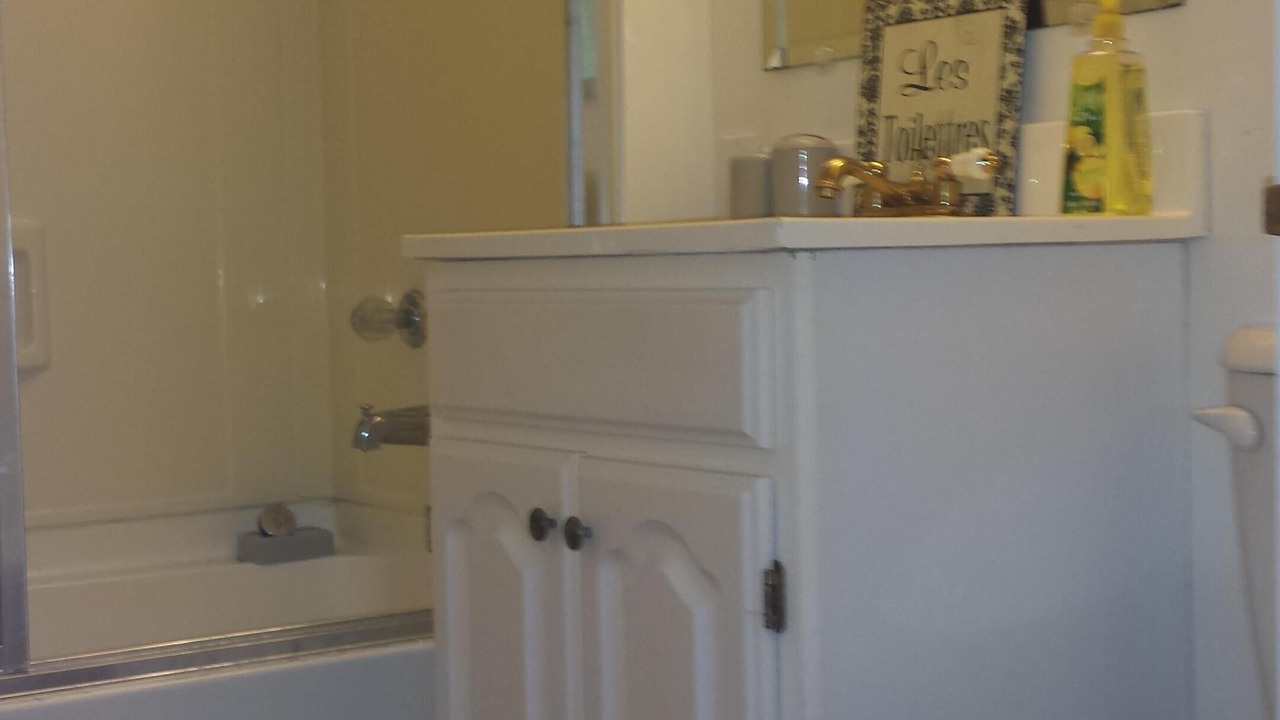 Photo of Bathroom in Owenton