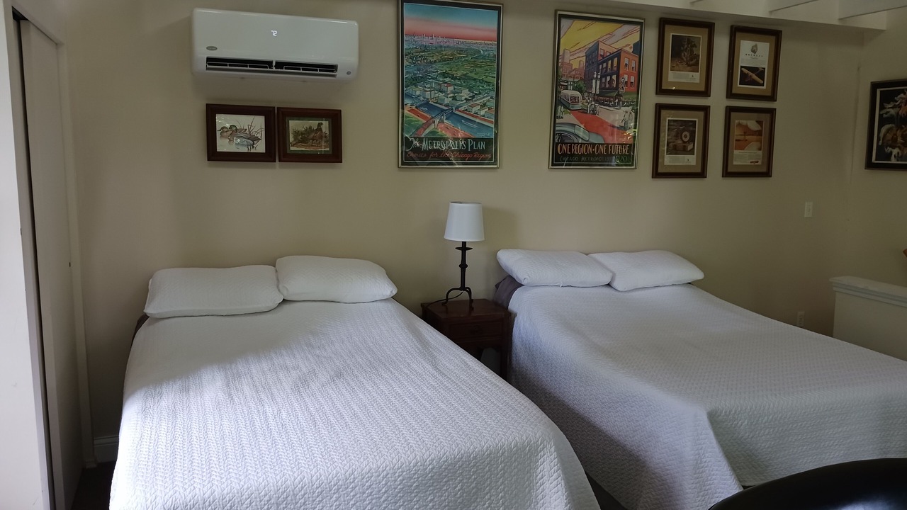 Photo of Bedroom in Owenton