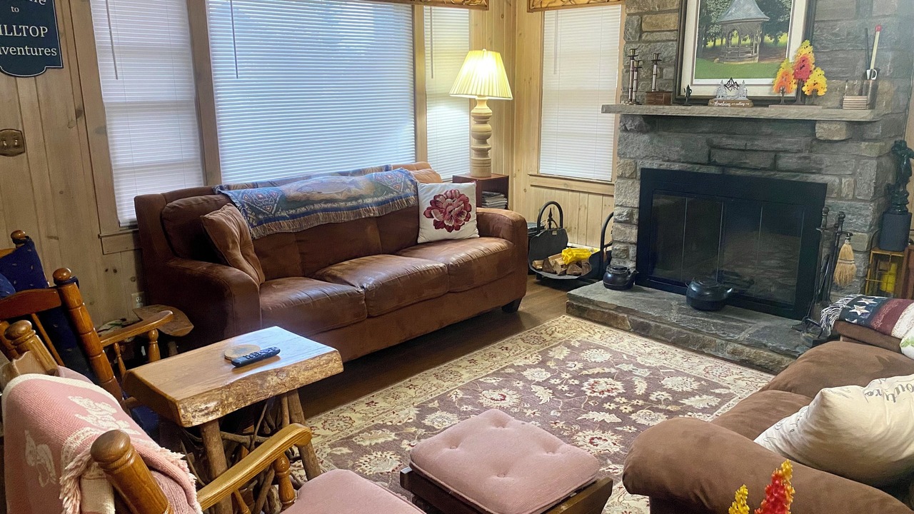 Photo of Livingroom in Blowing Rock