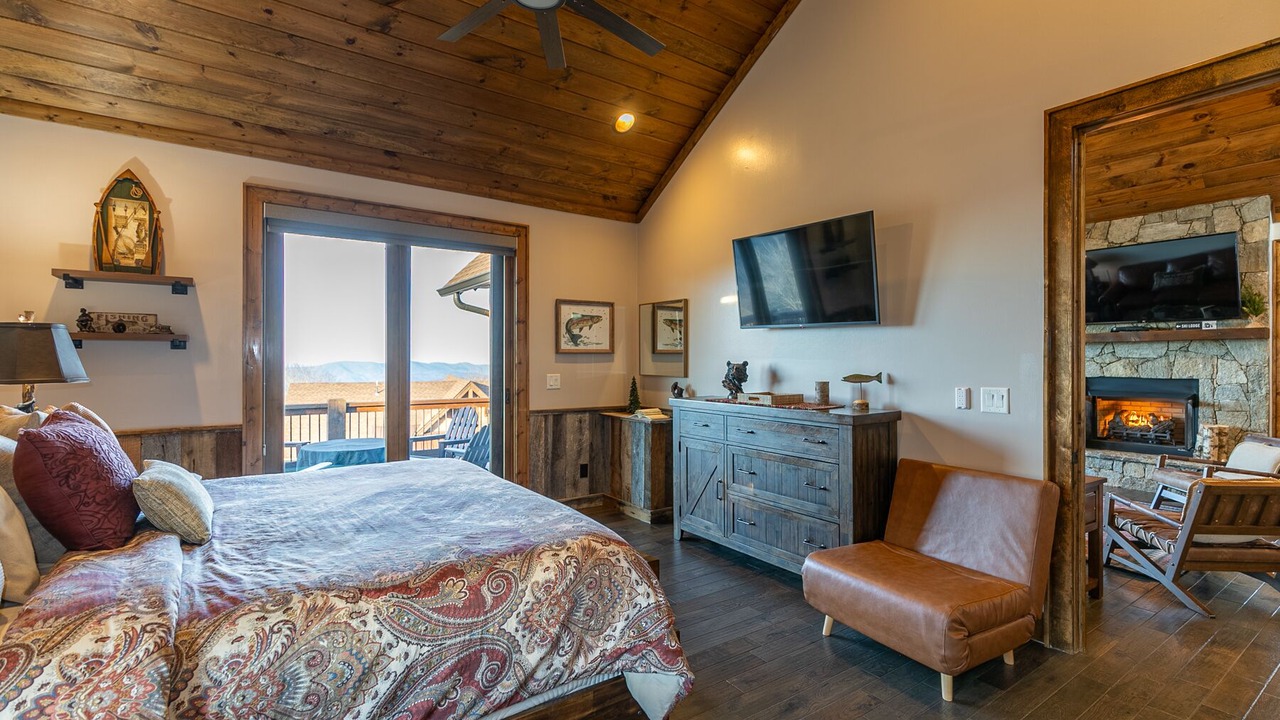 Photo of Bedroom in Banner Elk