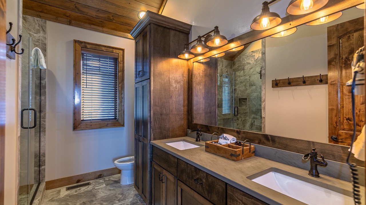 Photo of Bathroom in Banner Elk