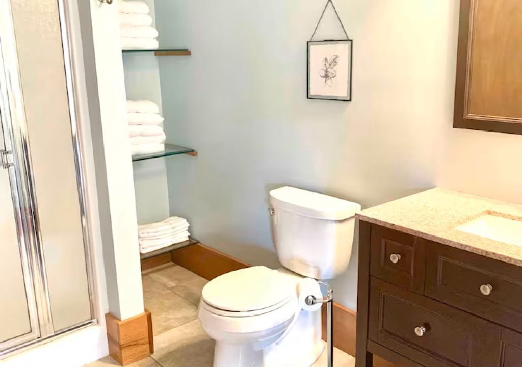 Photo of Bathroom in Kenton