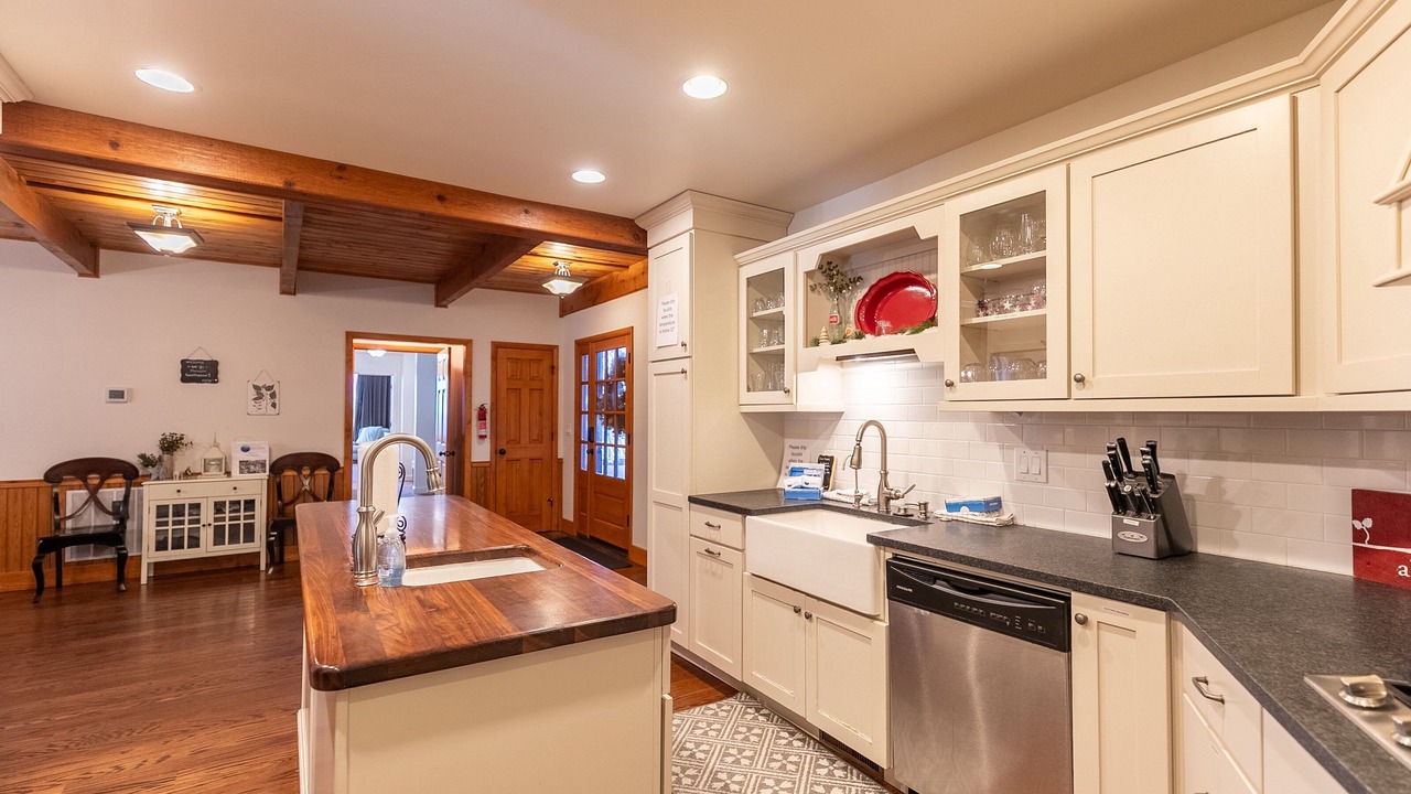 Photo of Kitchen in Blowing Rock