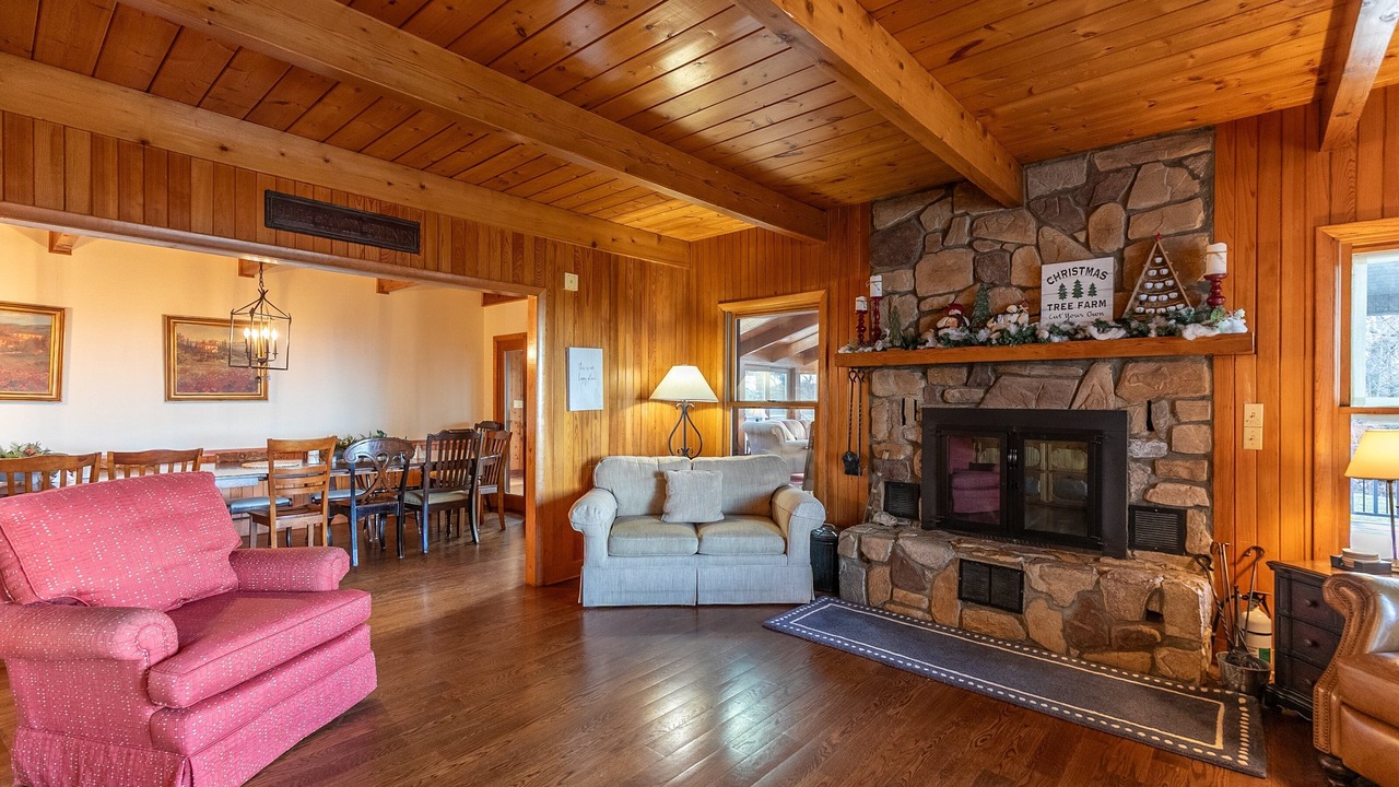 Photo of Livingroom in Blowing Rock
