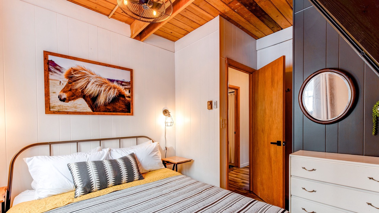 Photo of Bedroom in Sky Valley