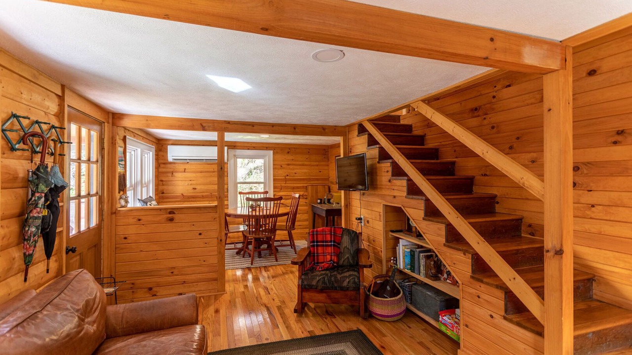 Photo of Livingroom in Fleetwood