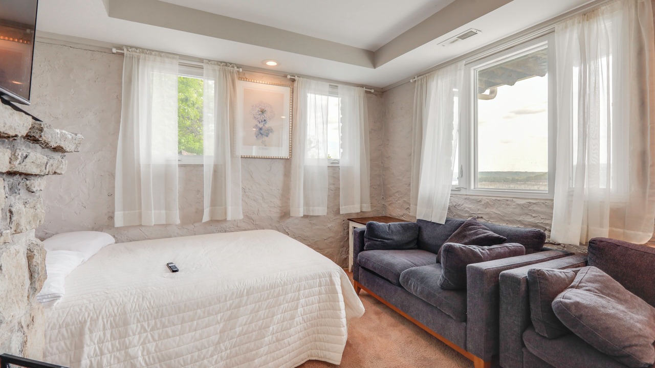 Photo of Bedroom in East Walnut HIlls