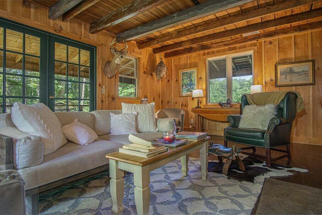 Photo of Bedroom in Transylvania County