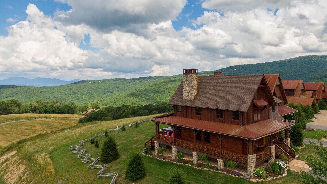 Photo of Outdoor in Elk Park