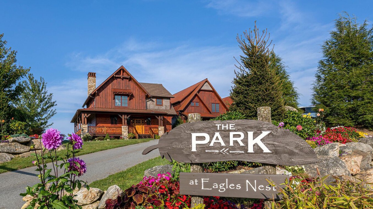 Photo of Outdoor in Elk Park