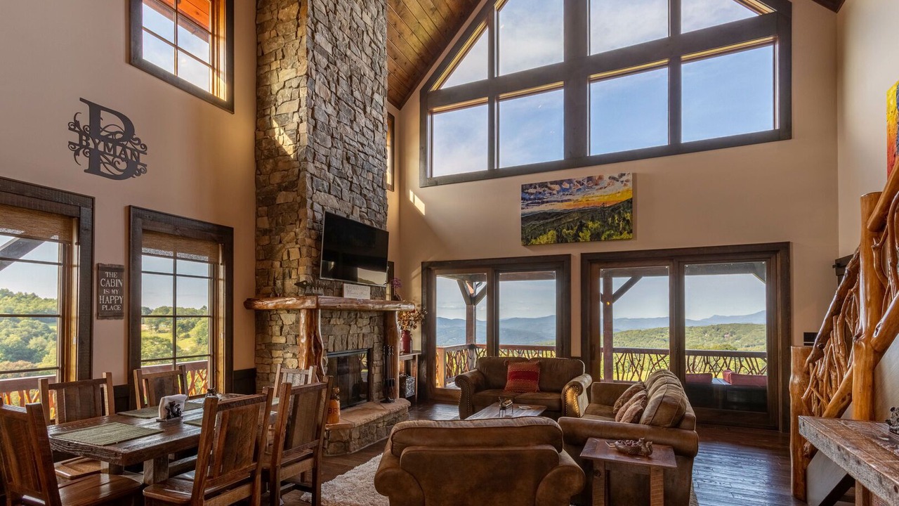 Photo of Livingroom in Elk Park
