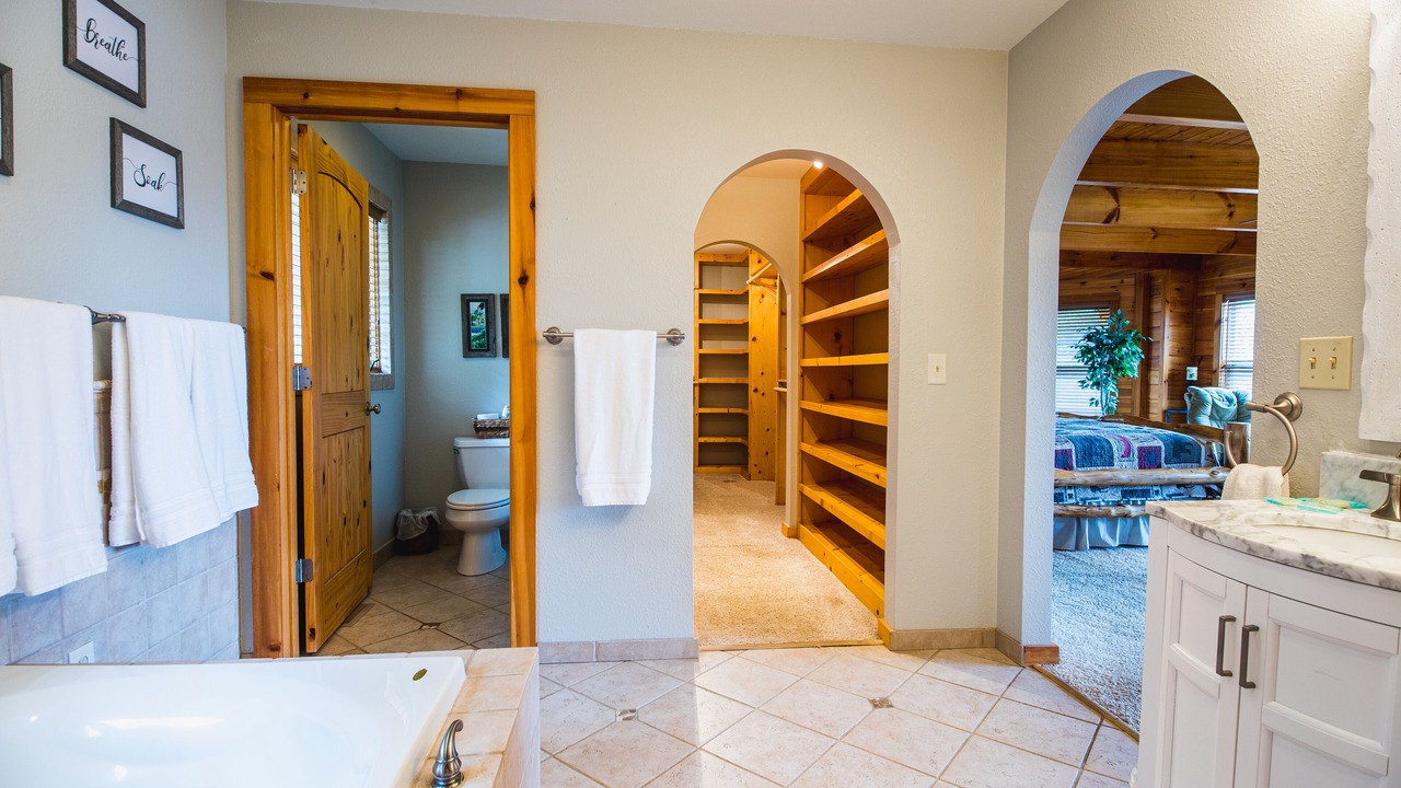 Photo of Bathroom in Dandridge