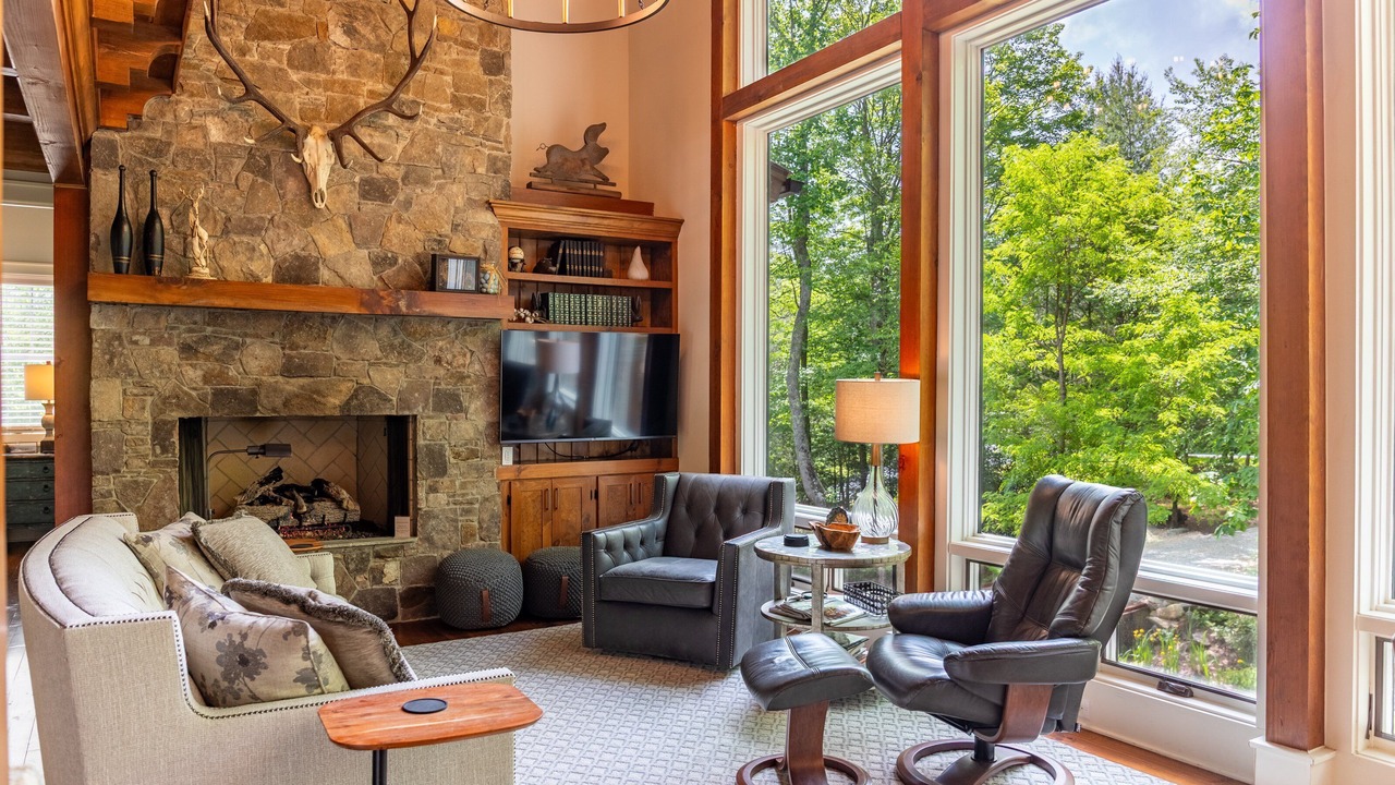 Photo of Livingroom in Blowing Rock
