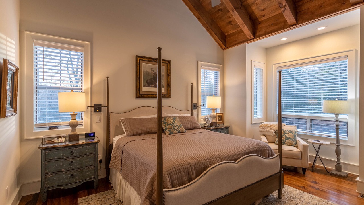 Photo of Bedroom in Blowing Rock