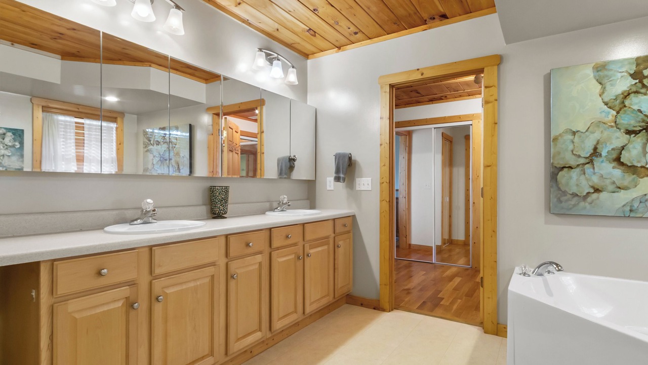 Photo of Bathroom in Spruce Pine