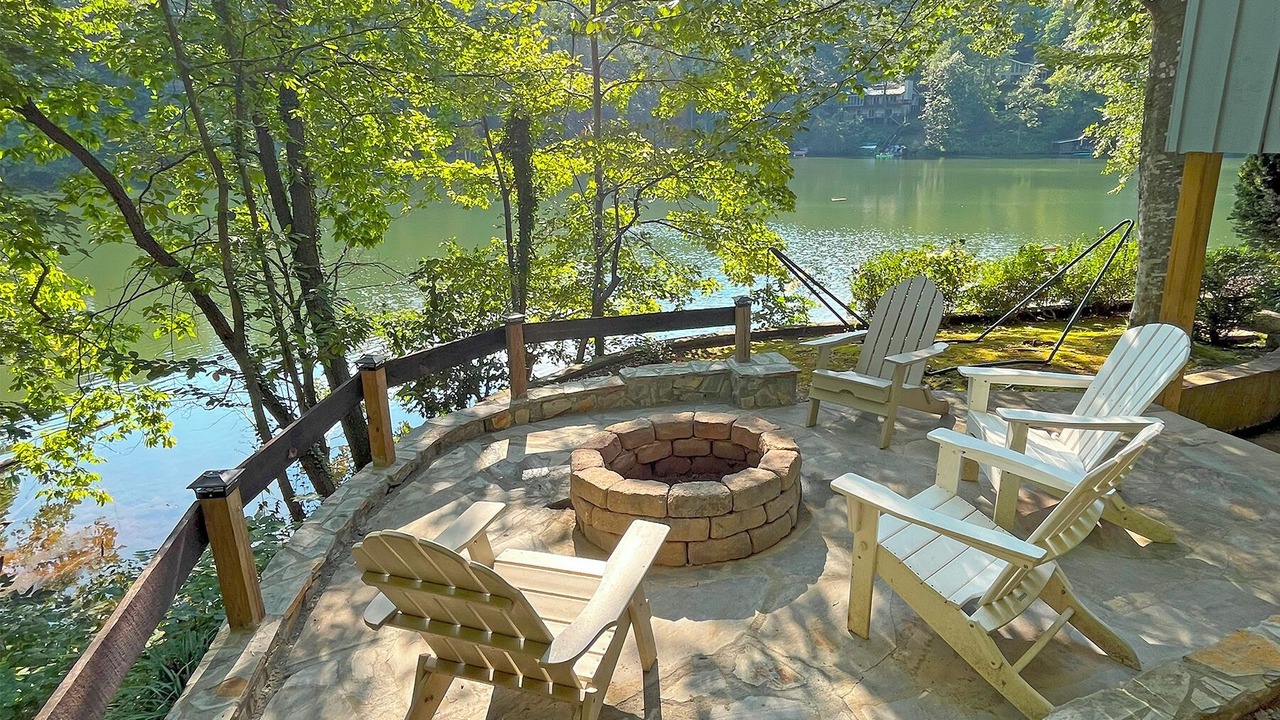 Photo of Others in Lake Lure