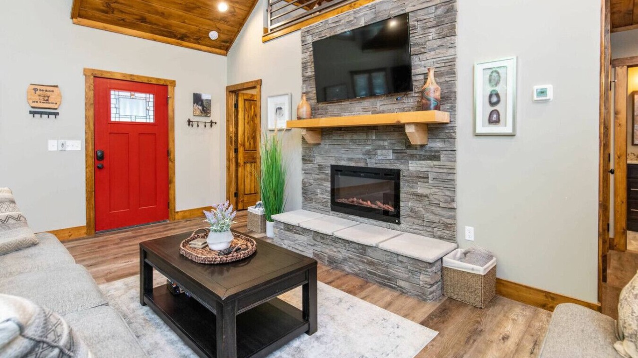 Photo of Livingroom in Rogers