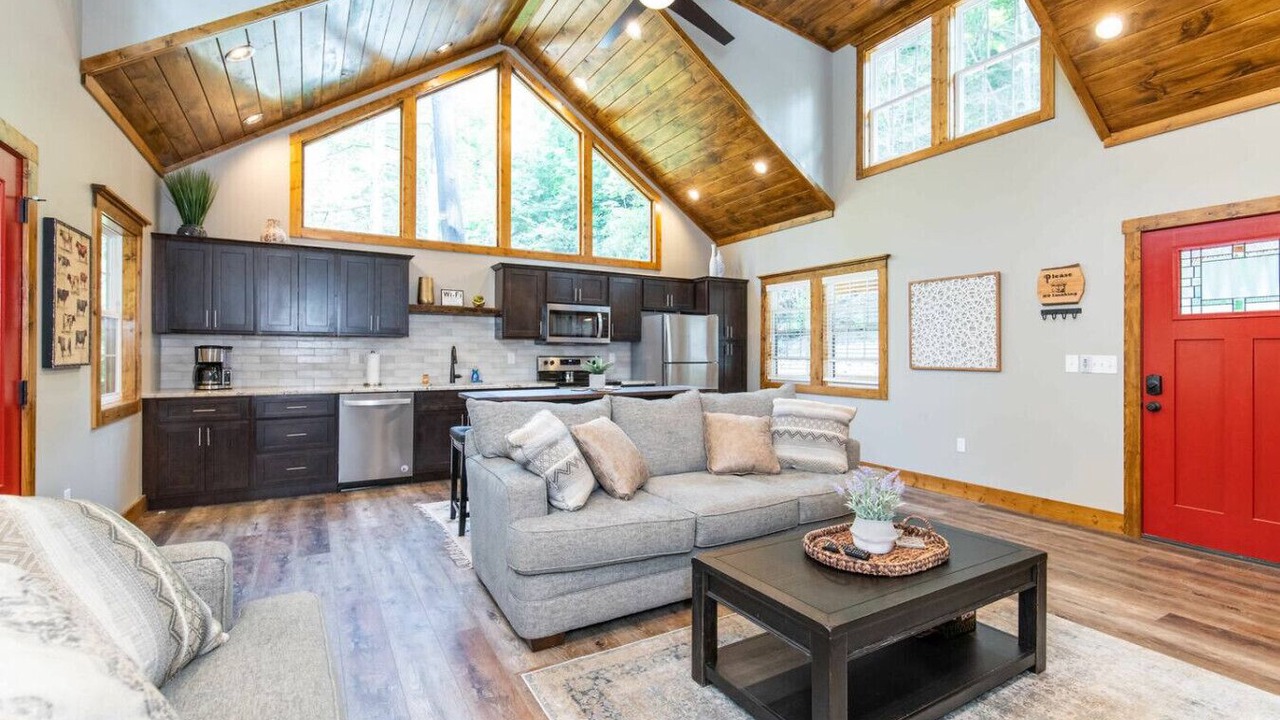 Photo of Livingroom in Rogers