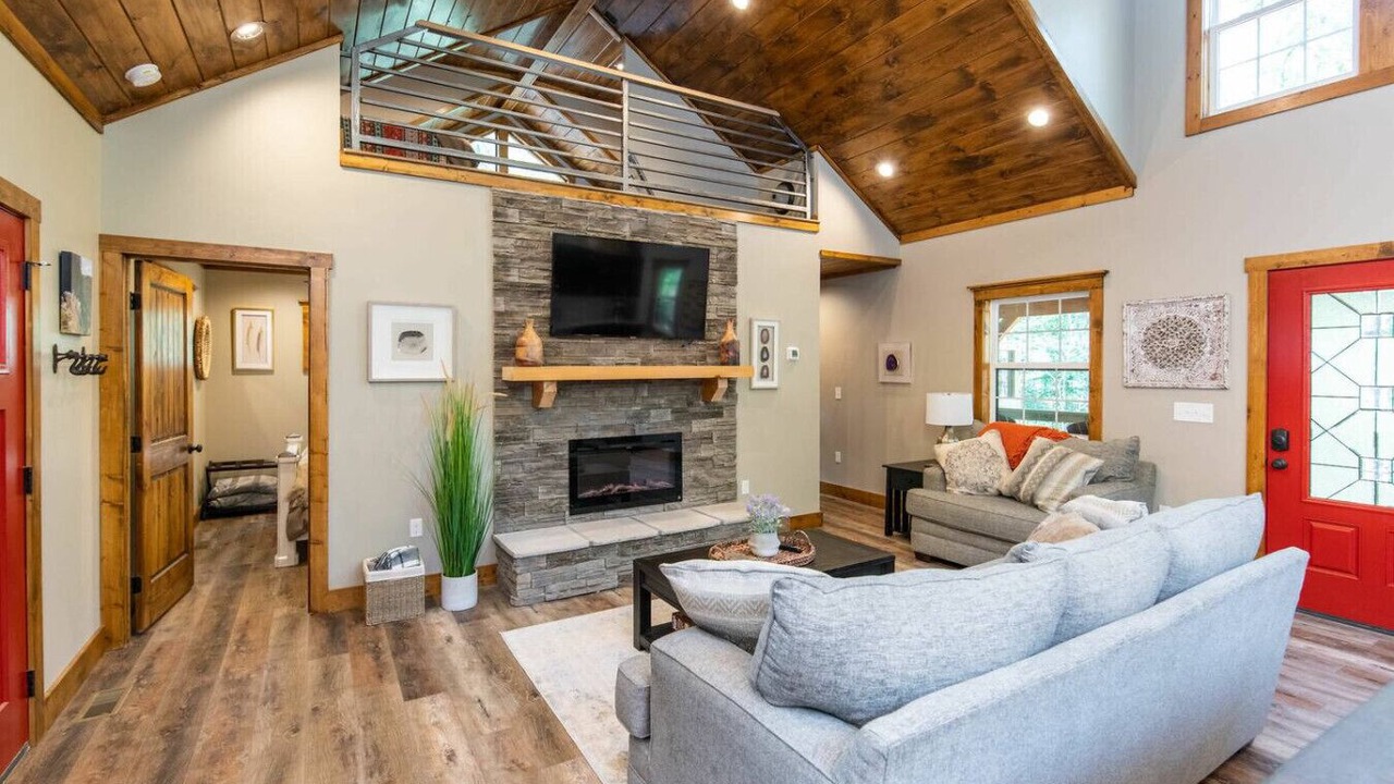 Photo of Livingroom in Rogers