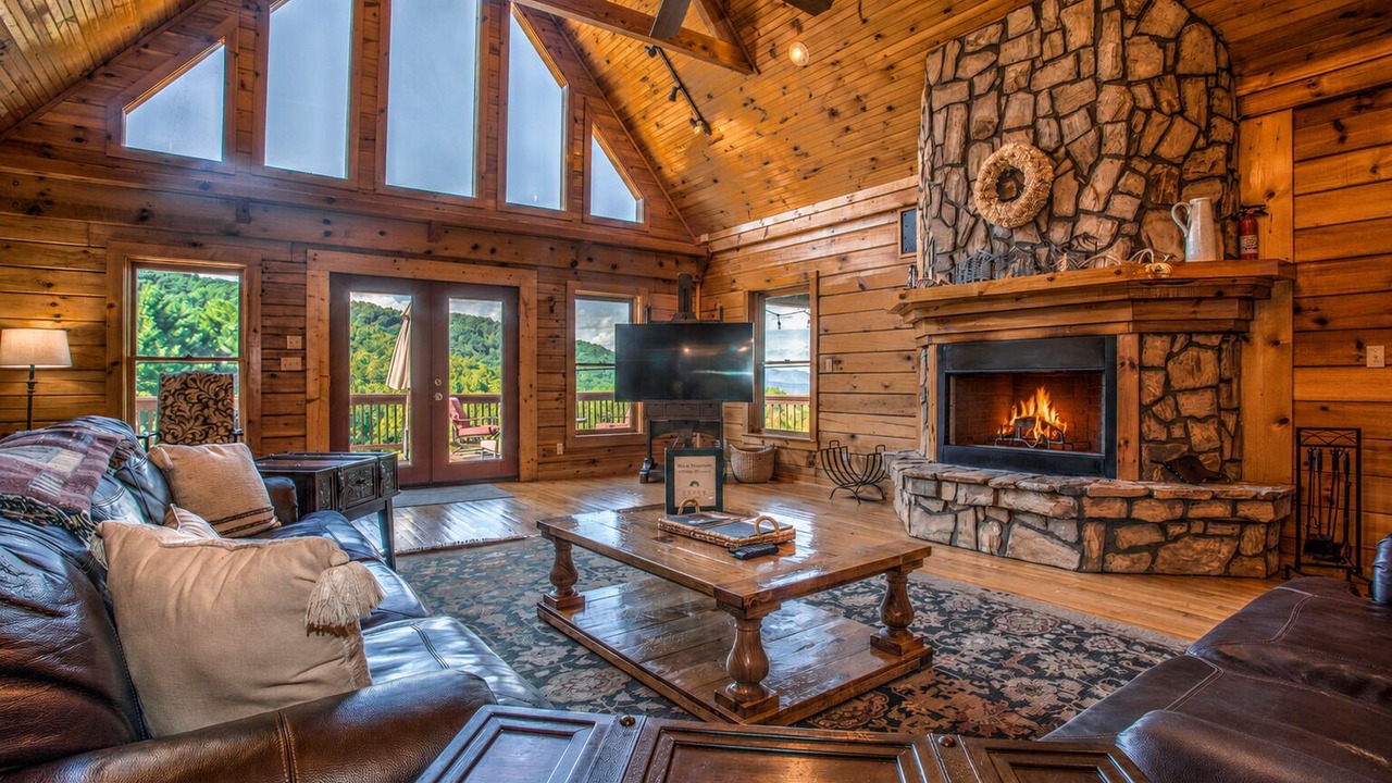 Photo of Livingroom in Black Mountain