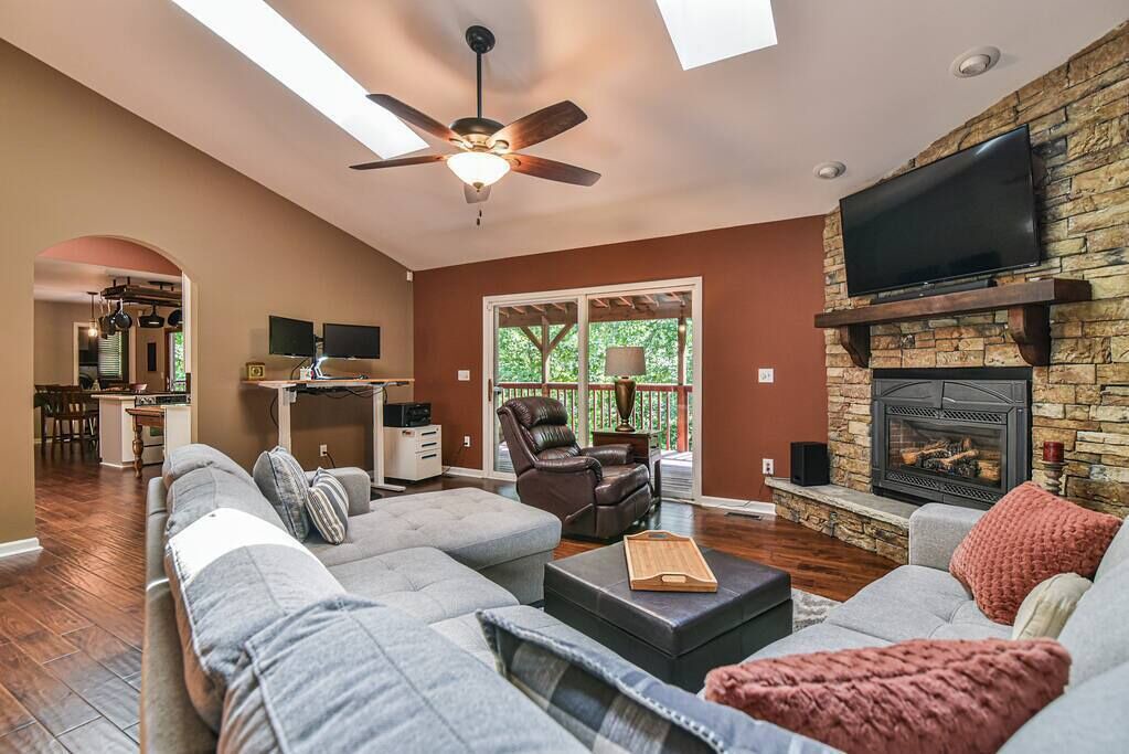 Photo of Livingroom in Asheville