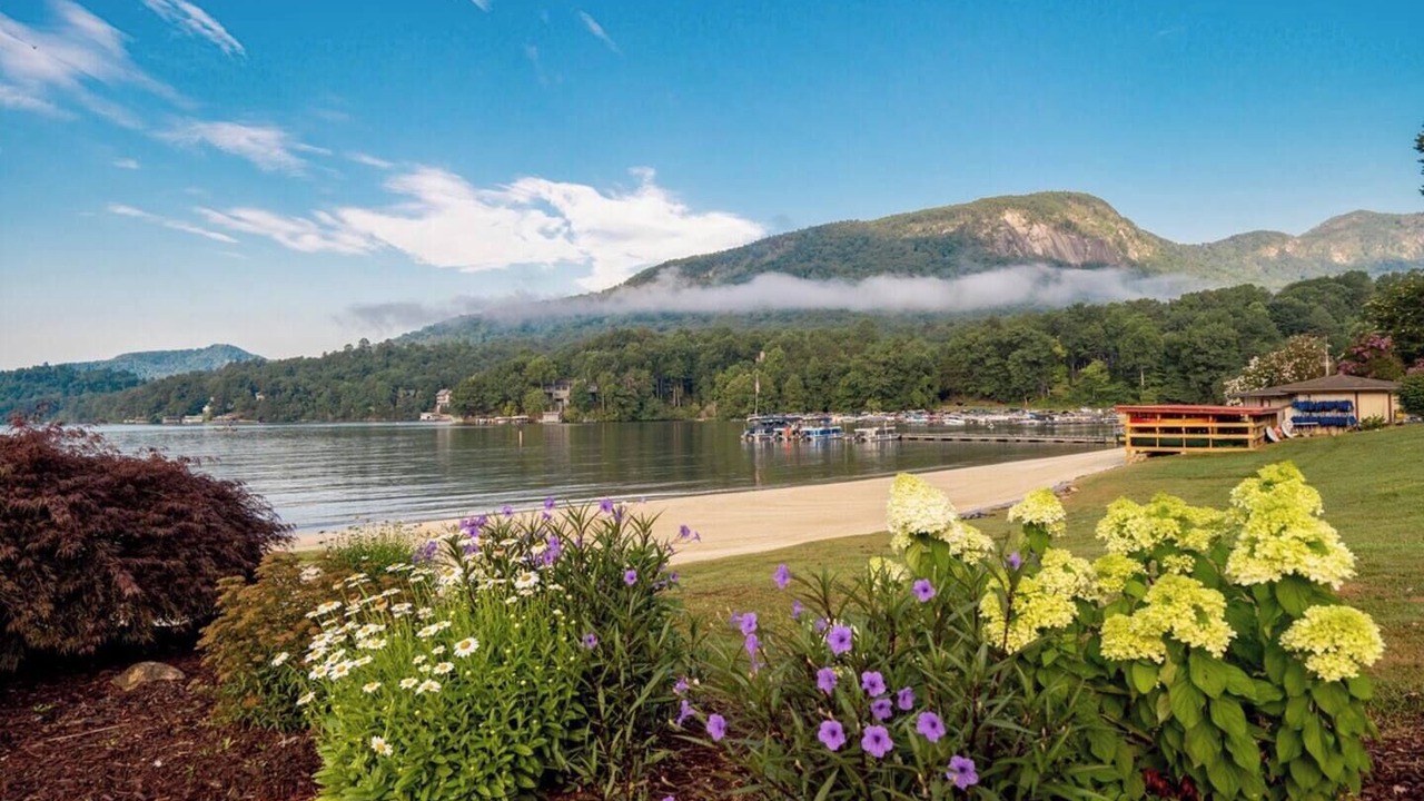 Photo of Outdoor in Lake Lure