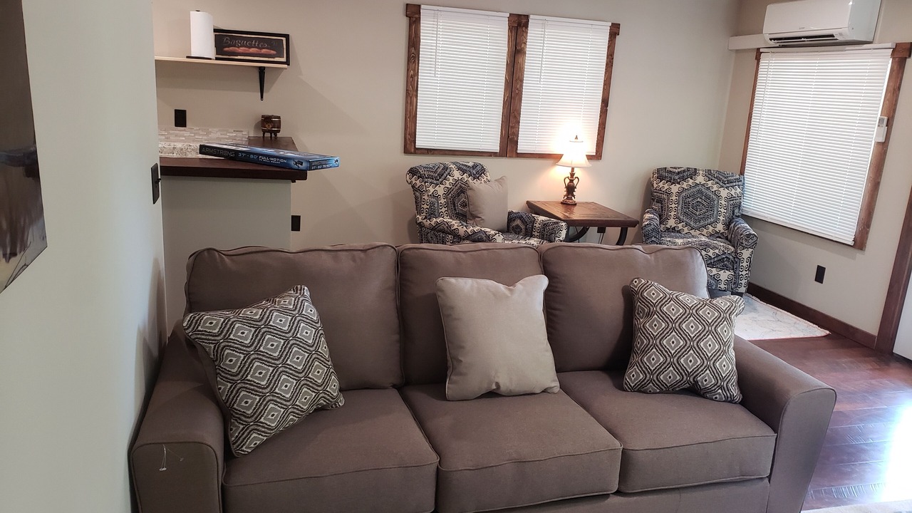 Photo of Livingroom in Black Mountain