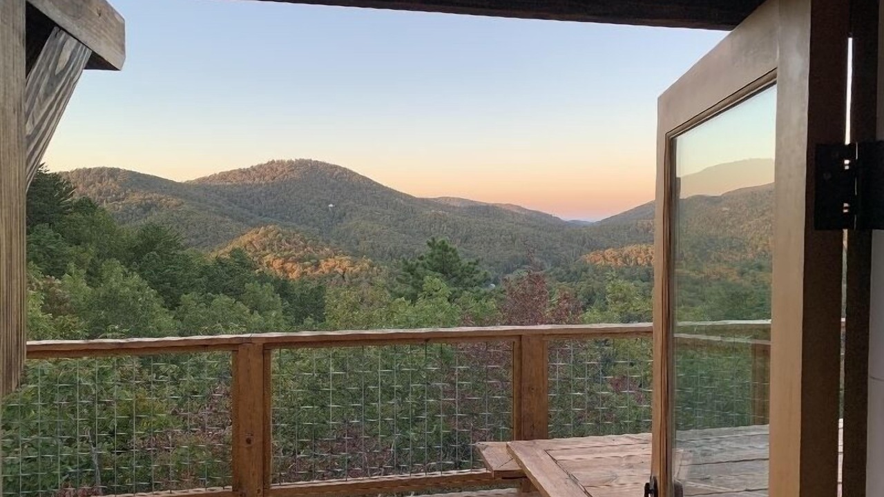 Photo of Outdoor in Black Mountain