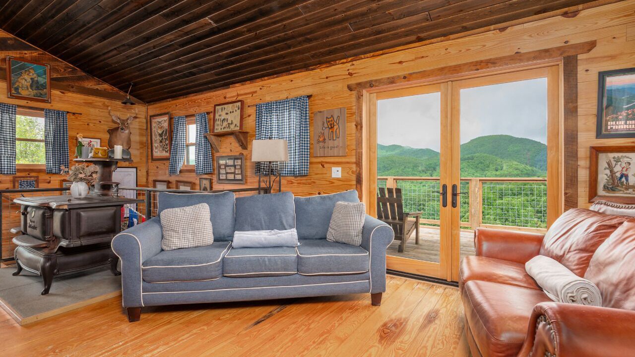 Photo of Bedroom in Black Mountain