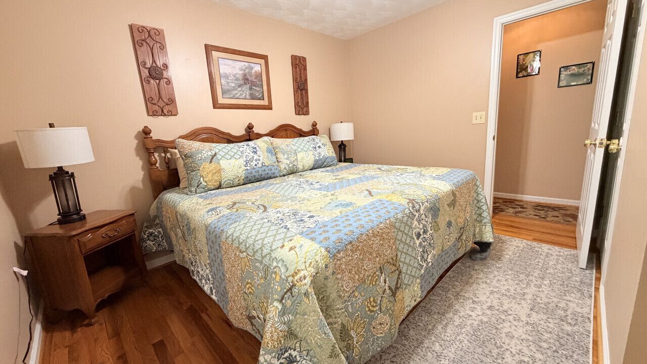 Photo of Bedroom in Rogers