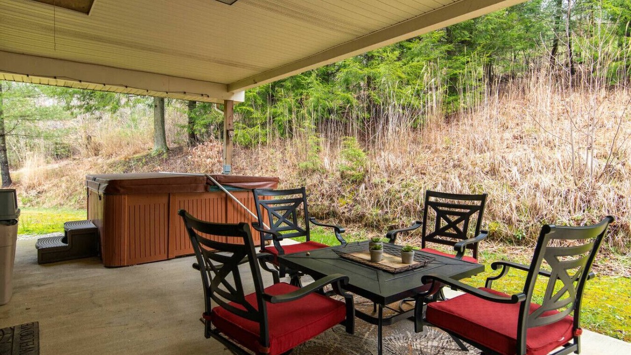Photo of Patio Balcony in Rogers