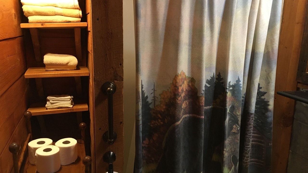 Photo of Bathroom in Frenchburg
