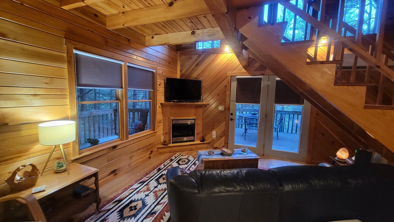 Photo of Livingroom in Rogers