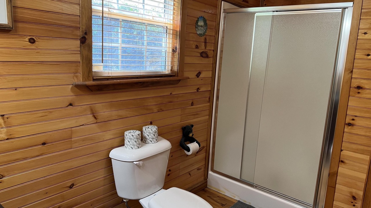 Photo of Bathroom in Campton