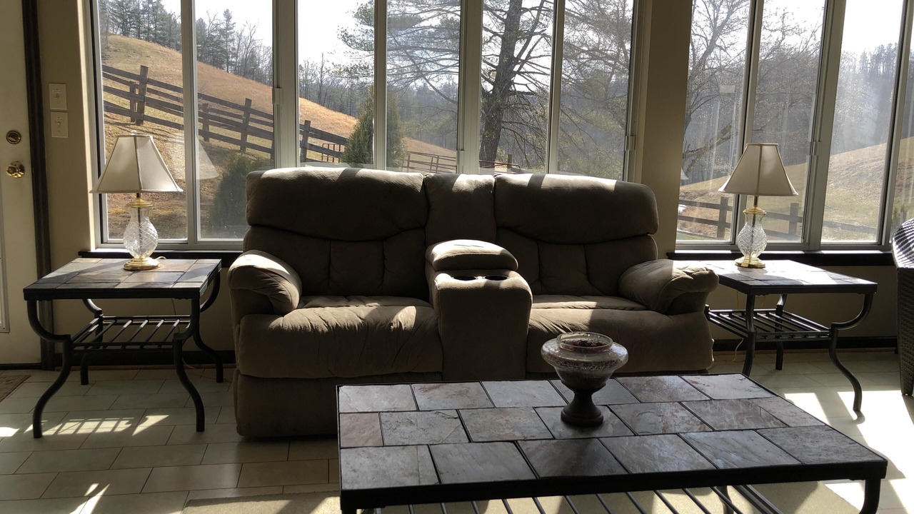 Photo of Livingroom in Campton