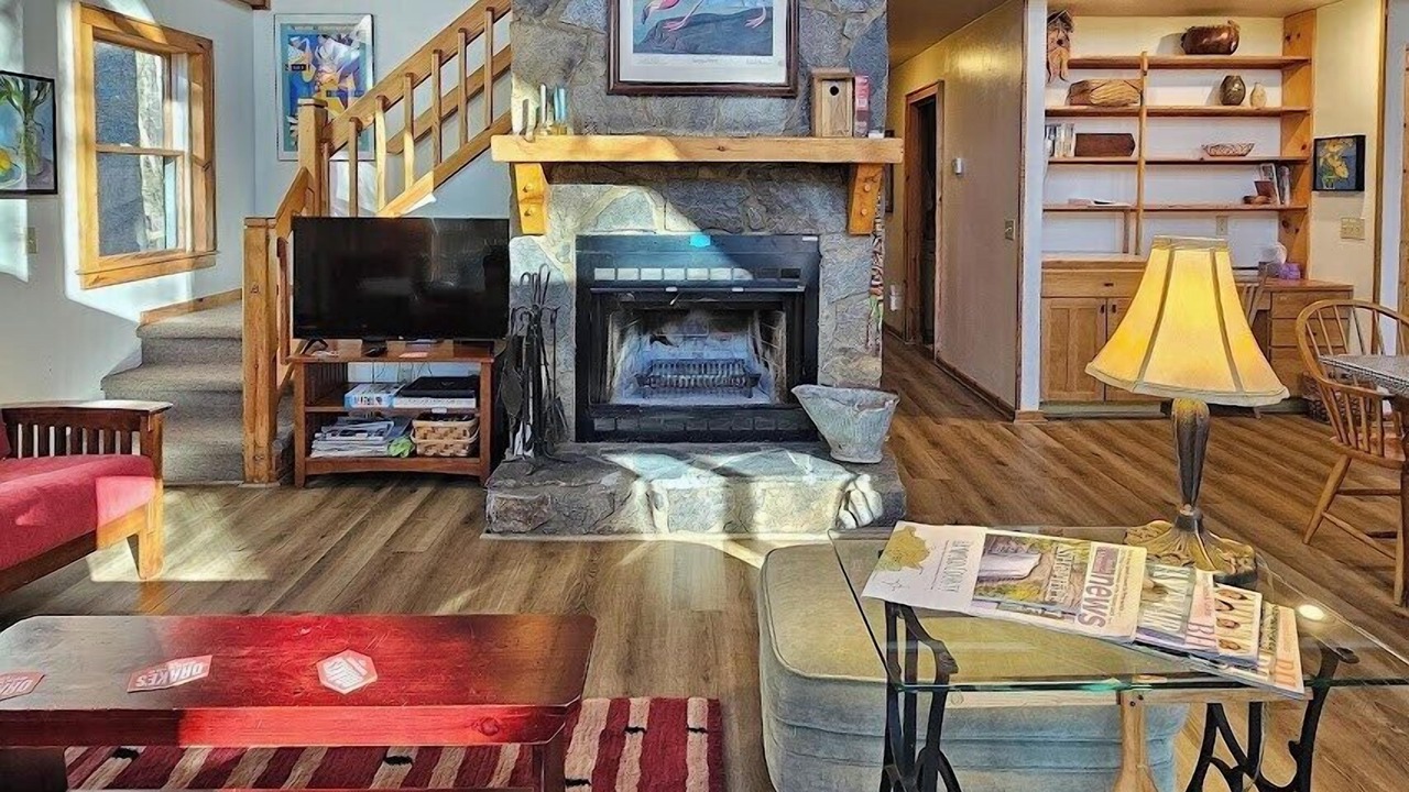 Photo of Livingroom in Lake Junaluska