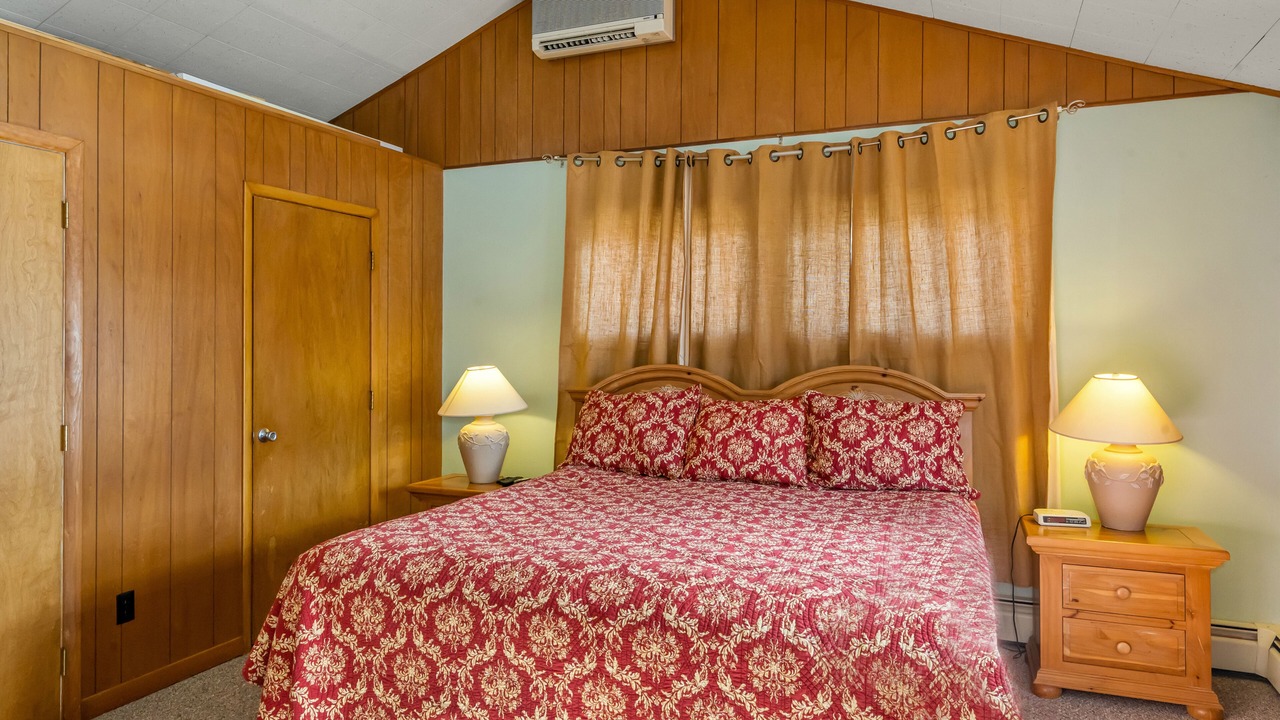 Photo of Bedroom in Swanton