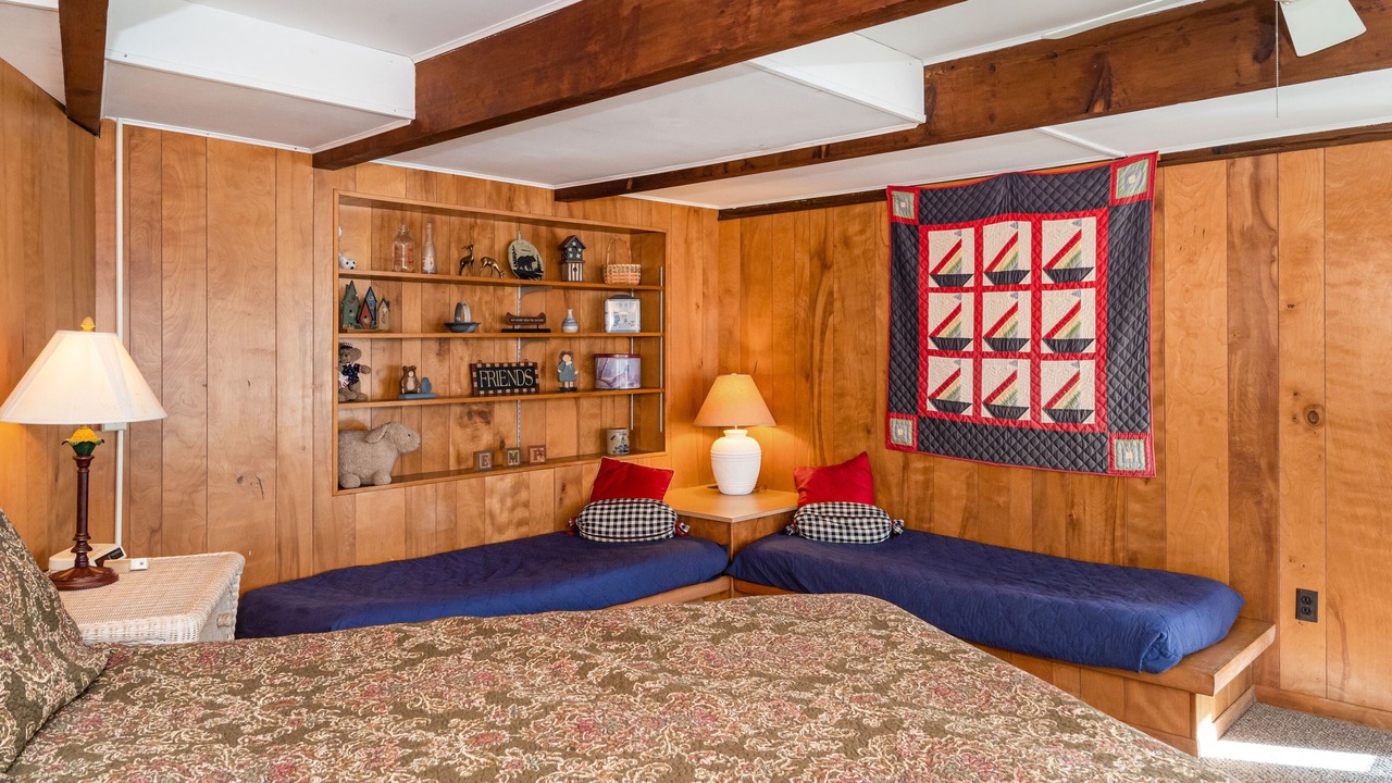 Photo of Bedroom in Swanton