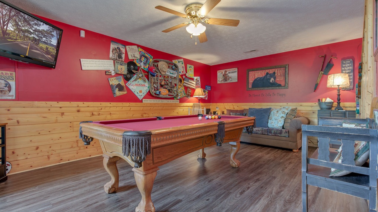 Photo of Bedroom in Black Bear Falls