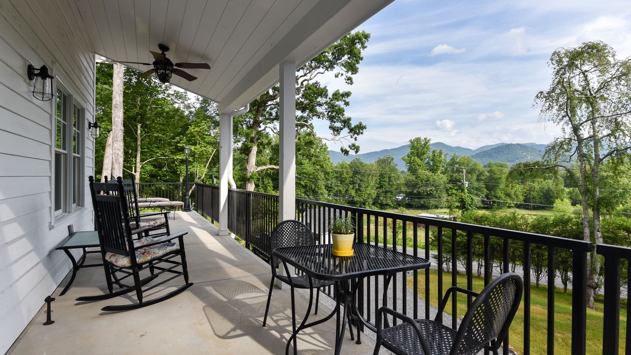 Photo of Outdoor in Black Mountain