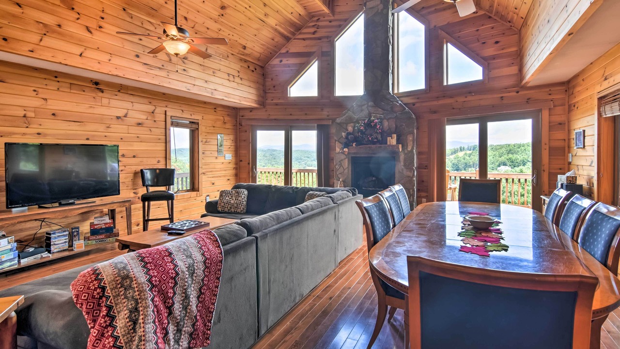 Photo of Livingroom in Fleetwood