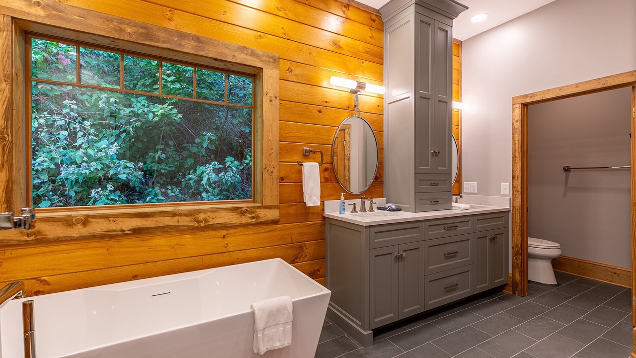 Photo of Bathroom in Boone