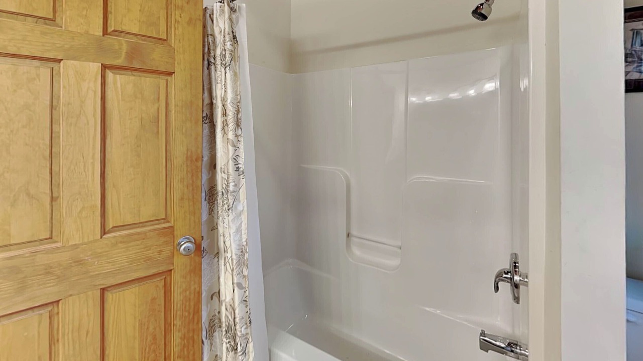 Photo of Bathroom in McHenry