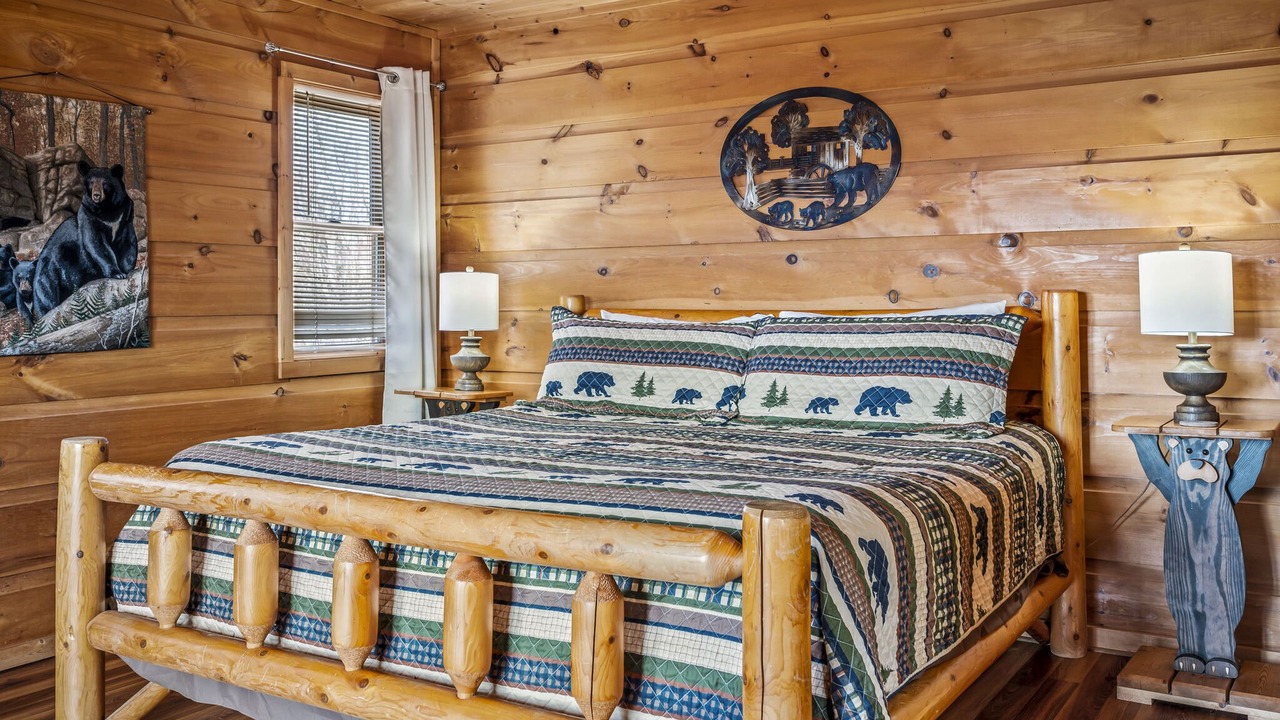 Photo of Bedroom in Gatlinburg