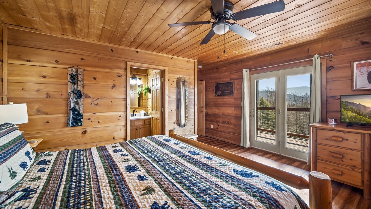 Photo of Bedroom in Gatlinburg