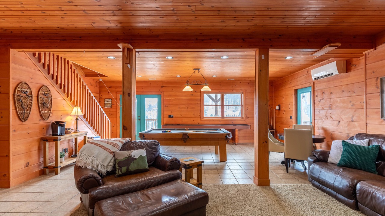 Photo of Livingroom in Boone