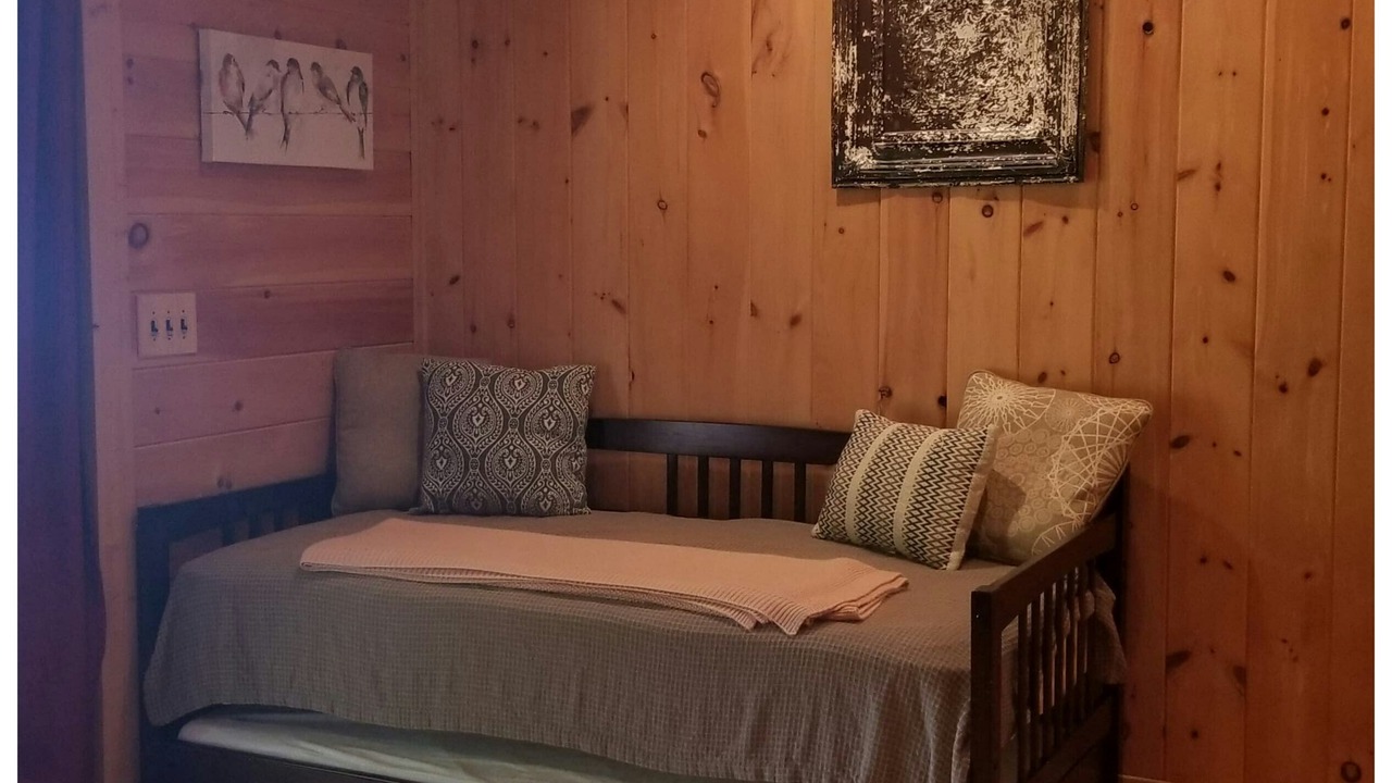 Photo of Bedroom in Crumpler